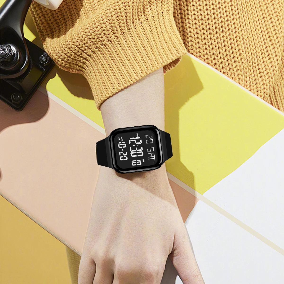 Digital sports watch with waterproof design, LED display, stopwatch and alarm for men and women